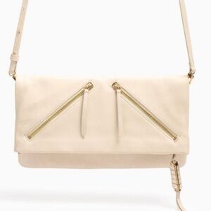 Stella and Dot Waverly bag.